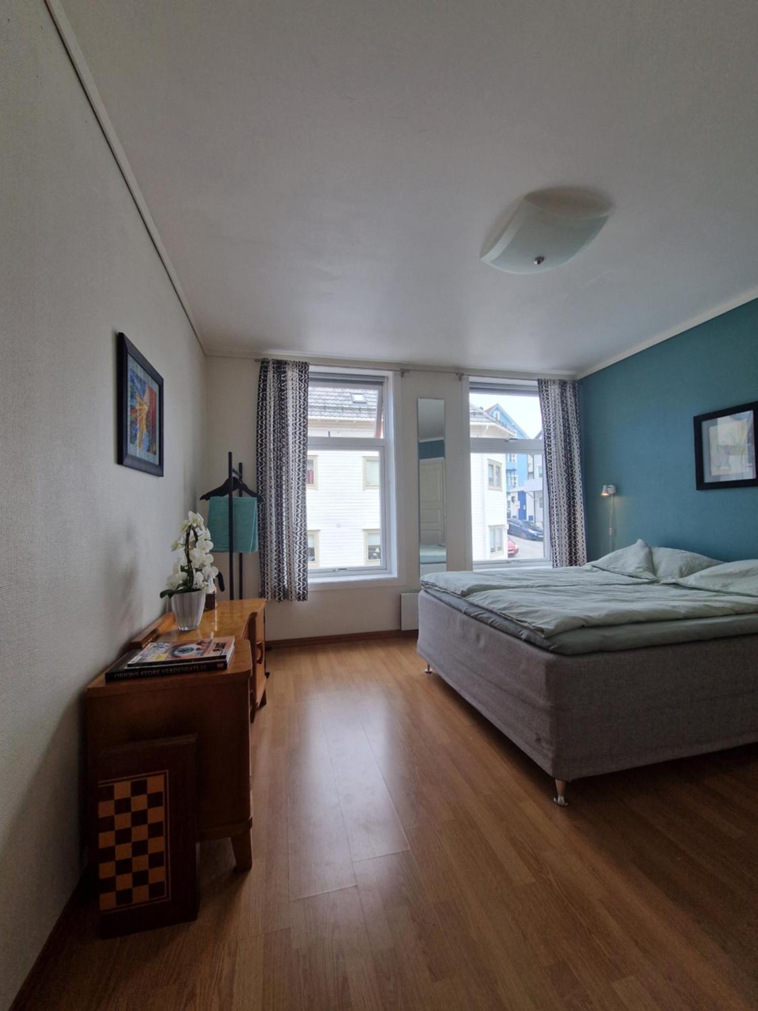 Cozy Retreat In The Heart Of Alesund Lägenhet Exteriör bild